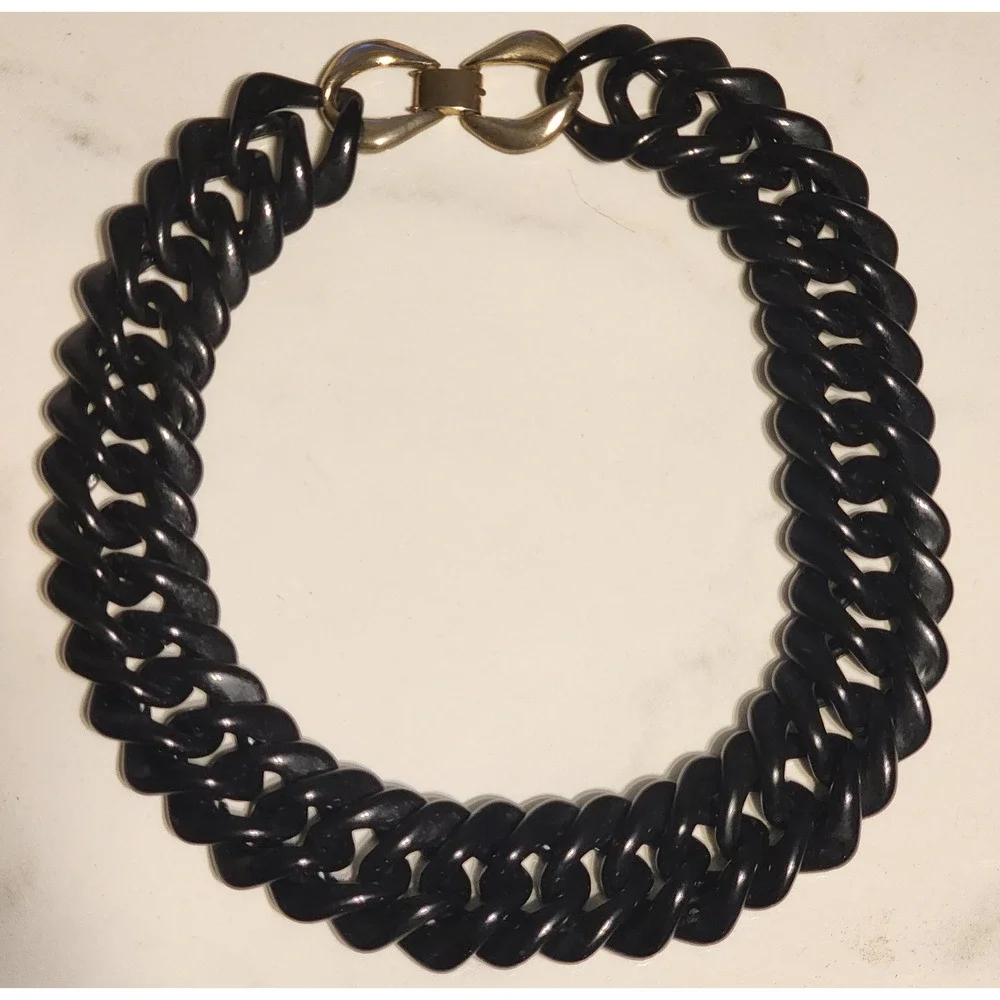 Vintage Genuine Black Lucite Chunky Curb Link Necklace Made In Hong Kong